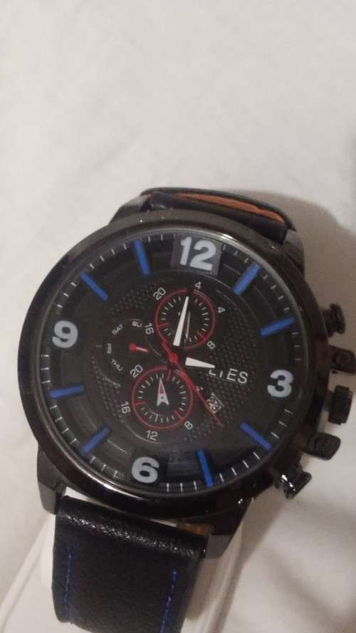 Men's  leather Band Wrist Watch