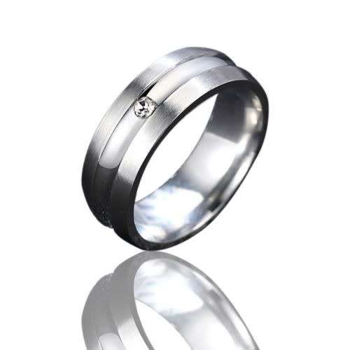 Women's Charm Crystal Platinum  Wedding Band  size 9