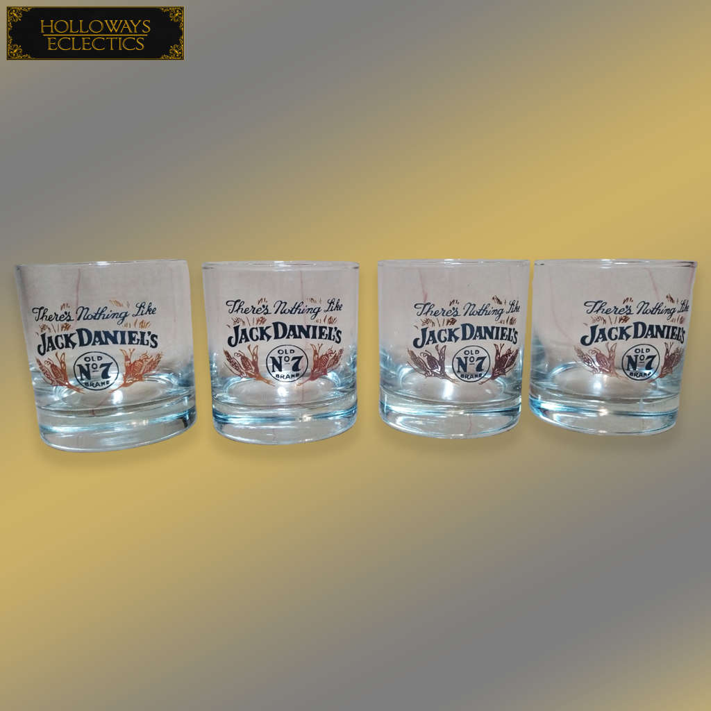 Jack Dainels Collectable Tin With Glasses