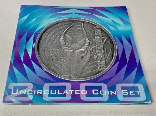 2000 UNCIRCULATED COIN SET - WITH OLD COAT OF ARMS - MILLENIUM SET