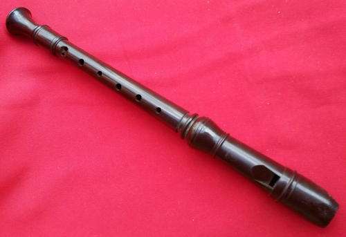 YAMAHA BLOCK FLUTE NO. 24 and 22 (made in Japan). Good condition!