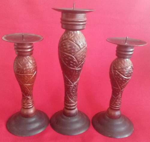 Set of 3 x candle stands