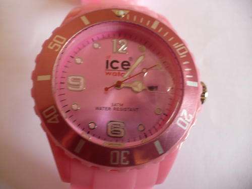 ICE WATCH (LIGHT PINK) WITH ALL RETAIL PACKAGING CARRY BAG, BOX, INSTRUCTIONS AND 2 YEAR WARRANTY