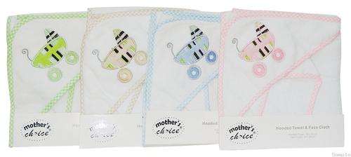 White Hooded Towel And Facecloth Set