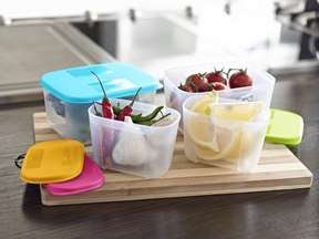 Tupperware Sale!! Fridge Mates ( 700ml x 2 & 300ml x 2)NEW COLOURS