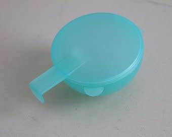 Tupperware Forget me not round