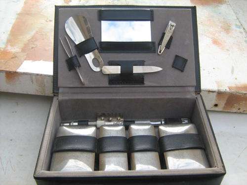 60th MENS SHAVING&TOILETARY SET