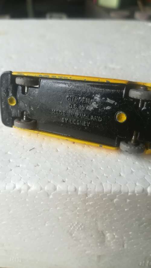 Lesney no 66a Citroen DS 19