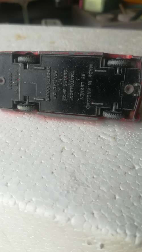 Lesney 22c Pontiac Coupe