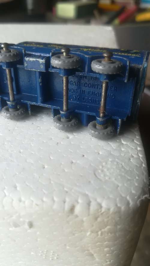 Matchbox 10e Folden Sugar Container Truck