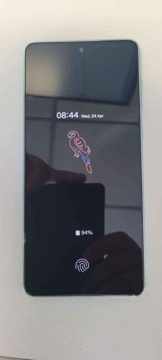 Samsung a73 5G 6GB/128GB Dual sim - Open to all Networks