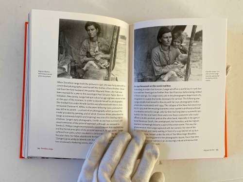 Photo Icons: The Story Behind the Pictures, 1827-1991 Book by Hans-Michael Koetzle