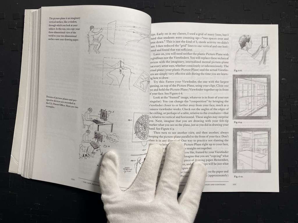 Drawing on the Right Side of the Brain by Betty Edwards