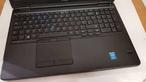 ***MINT CONDITION DELL LATITUDE i3 5th Gen E5550 4GB RAM BUSINESS MACHINE