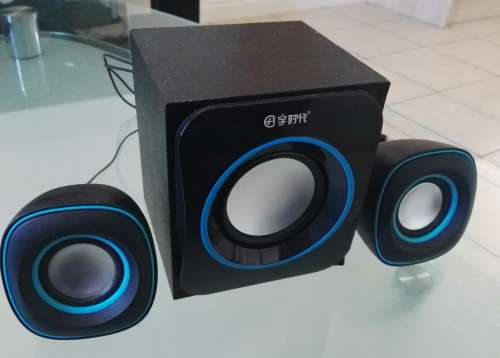 ***PORTABLE LAPTOP SPEAKERS WITH SUBWOOFER