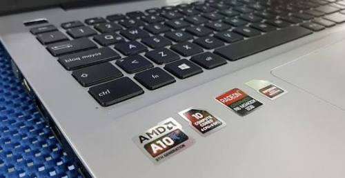 ***GAMING ASUS FHD RADEON 2GB GRAPHICS QUAD CORE AMD A10 6th gen// 8 GB RAM 1TB HHD + 128 GB SSD
