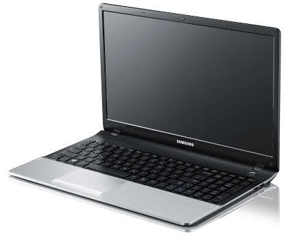 ***SAMSUNG NP300 BUSINESS LAPTOP// 6 GB RAM // 500 GB SATA DRIVE