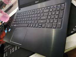 ***MINT CONDTION ACER i5 7th GEN// 1TB SATA III DRIVE// 4 GB RAM LAPTOP