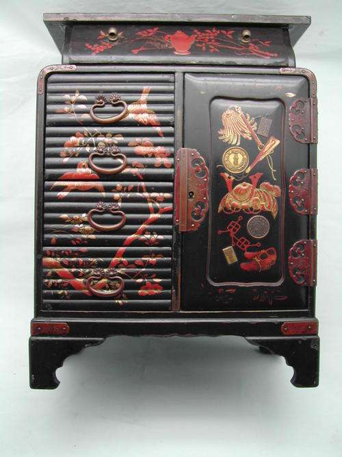 19th Cent Lacquered Miniature Chinese Chest
