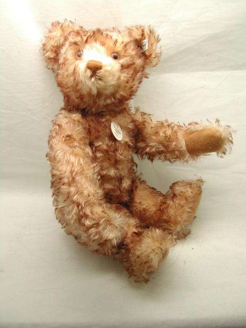 Steiff, 1926 Limited Edition Bear