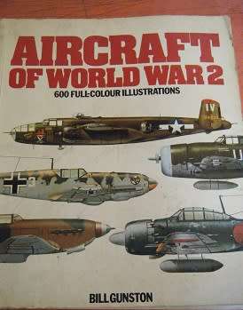 aircraft of world war 2-600 full color  -GOOD CONDITION