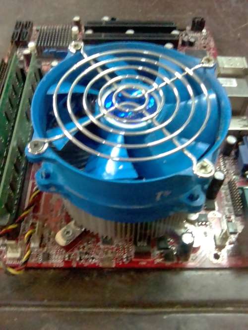 MSI MS-7529 VER 1.6 G31TM-P21 Motherboard + Celeron E5800 3.2GHz CPU + 4GB RAM