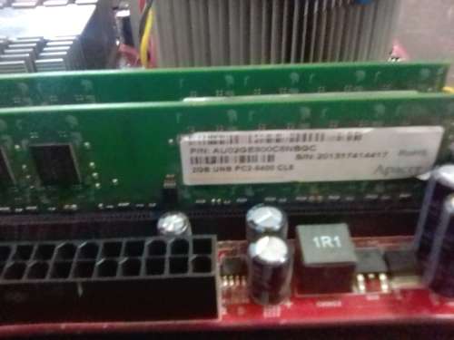 MSI MS-7529 VER 1.6 G31TM-P21 Motherboard + Celeron E5800 3.2GHz CPU + 4GB RAM