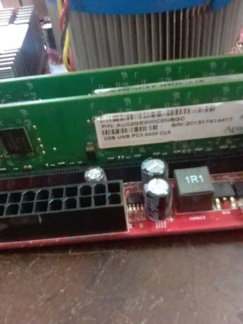 MSI MS-7529 VER 1.6 G31TM-P21 Motherboard + Celeron E5800 3.2GHz CPU + 4GB RAM