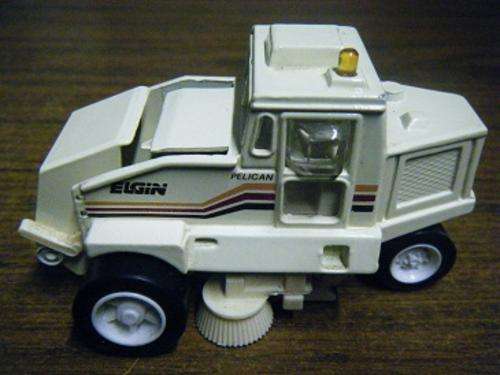 A PELICAN ELGIN-BY ROADCHAMPS-IN MINT CONDITION-NO BOX