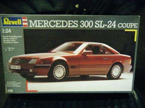 REVELL-MERCEDES BENZ 300SL-24 COUPE-1:24 SCALE BOX BIT WORN ON CORNERS-NOT BUILT