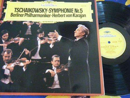 TSCHAIKOWSKY-SYMPHONIE NR.5 LP-COVER AND VINYL IN EXCELLENT CONDITION!!