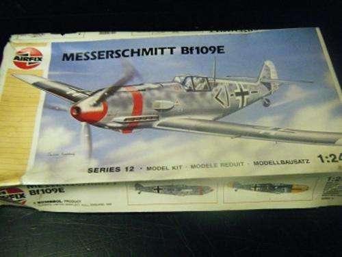 SALE!!!!!!MESSERSCHMITT BF109E-AIRFIX-1/24SCALE-NO INSTRUCTIONS AND DECALS-PARTS ARE ALL THERE