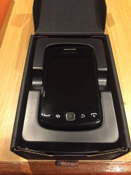 BLACKBERRY 9380  !!! BARGAIN !!!!!!! FAIRLY NEAT!!!!