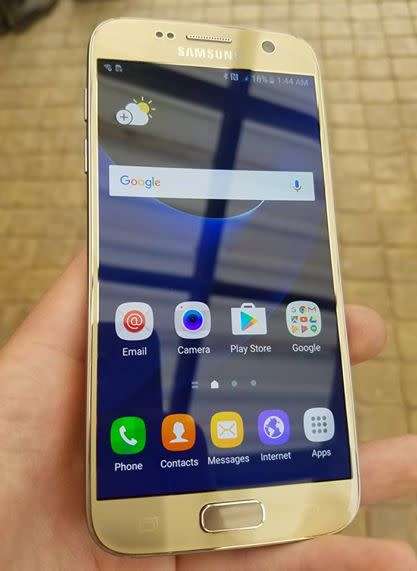 Samsung S7 Gold !!!!  BARGAIN !!!!! LIKE NEW !!!!