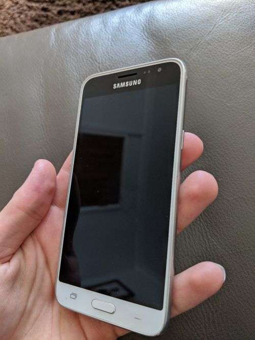 Samsung J3 2016 White !!!!!! SUPER BARGAIN !!!!! FAIRLY NEAT !!!!!