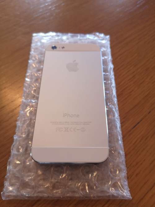 iPhone 5s  !!!!  BARGAIN !!!!   LIKE NEW !!!!!
