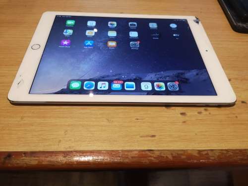 iPad Air 2 wifi/4G !!!!!! SUPER BARGAIN !!!!! PLEASE READ !!!!