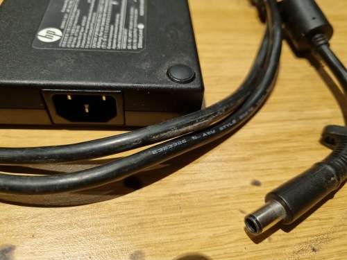 HP COMPACT PC TOWER !!!! FREE SHIPPING !!!!