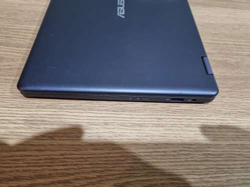 ASUS laptop !!!! PLEASE READ !!! FREE SHIPPING !!!!