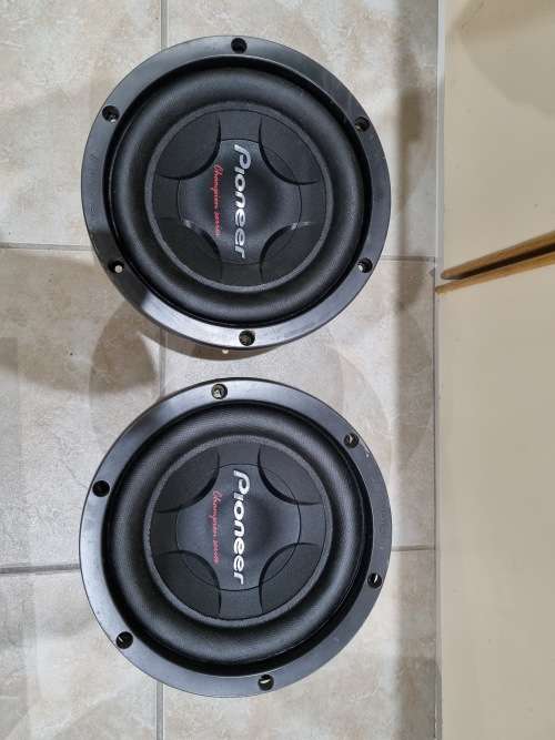 Pioneer 10inch Subwoofer 1000watt !!!! BARGAIN !!!! FREE SHIPPING !!!! Classic old skool power !!!!