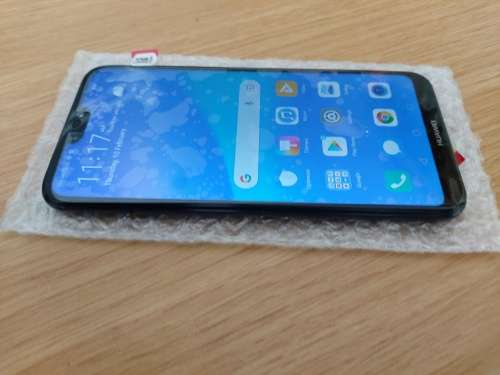 Huawei P20 lite Dual Sim Version !!!! BARGAIN !!!! VERY NEAT !!!!