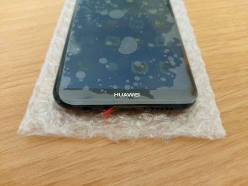 Huawei P20 lite Dual Sim Version !!!! BARGAIN !!!! VERY NEAT !!!!