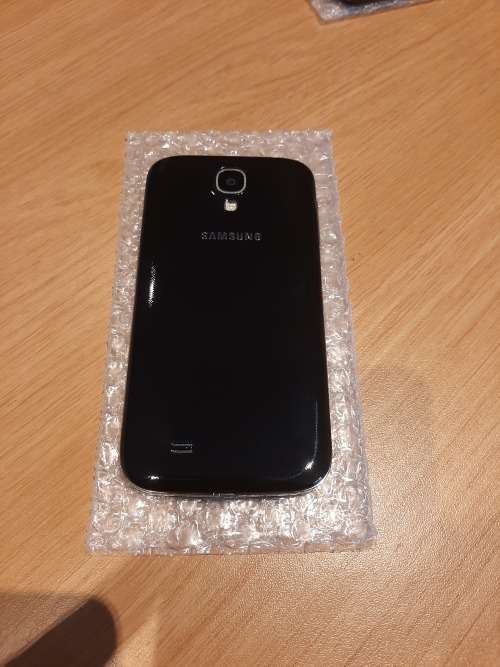 Samsung S4 LTE VERSION 16GB !!!! BARGAIN !!!! LIKE NEW !!! FREE SHIPPING !!!