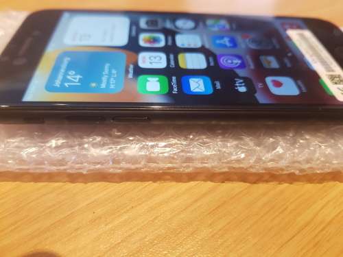 iPhone 7 128gb !!!! BARGAIN !!!! VERY NEAT !!! FREE SHIPPING !!!