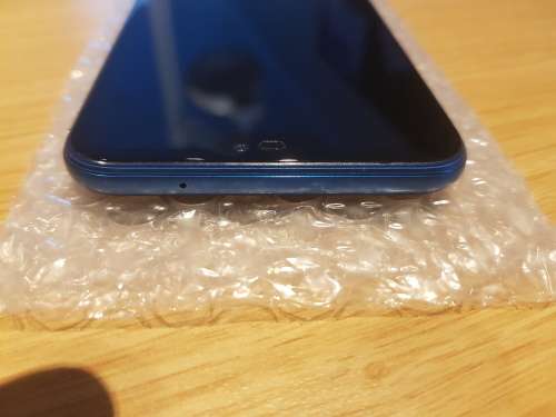 Huawei P20 Lite !!!! BARGAIN !!!! VERY NEAT !!! FREE SHIPPING !!! CLEAR OUT !!!!!