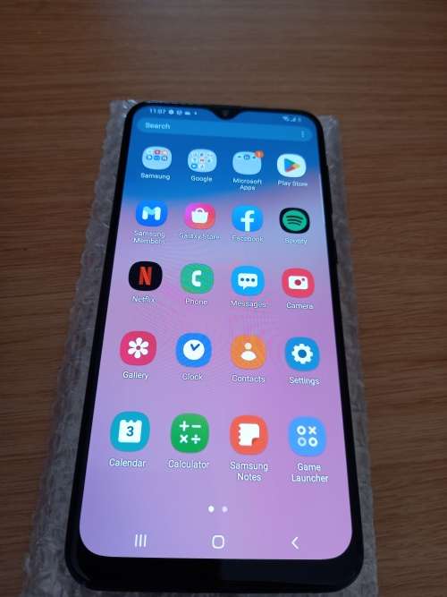 SAMSUNG A30S DUAL SIM VERSION !!!! LIKE NEW !!!! FREE POSTNET SHIPPING !!! NO FINGERPRINT SENSOR !!