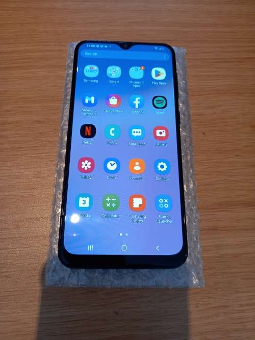 SAMSUNG A30S DUAL SIM VERSION !!!! LIKE NEW !!!! FREE POSTNET SHIPPING !!! NO FINGERPRINT SENSOR !!