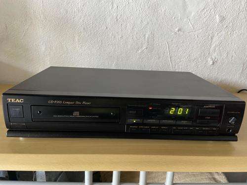 TEAC CD PLAYER !!! BARGAIN !!!!
