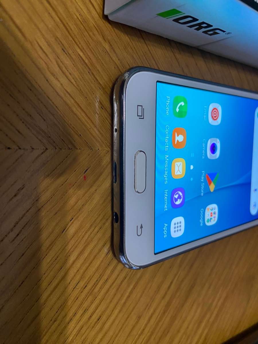 Samsung J5 Smartphone