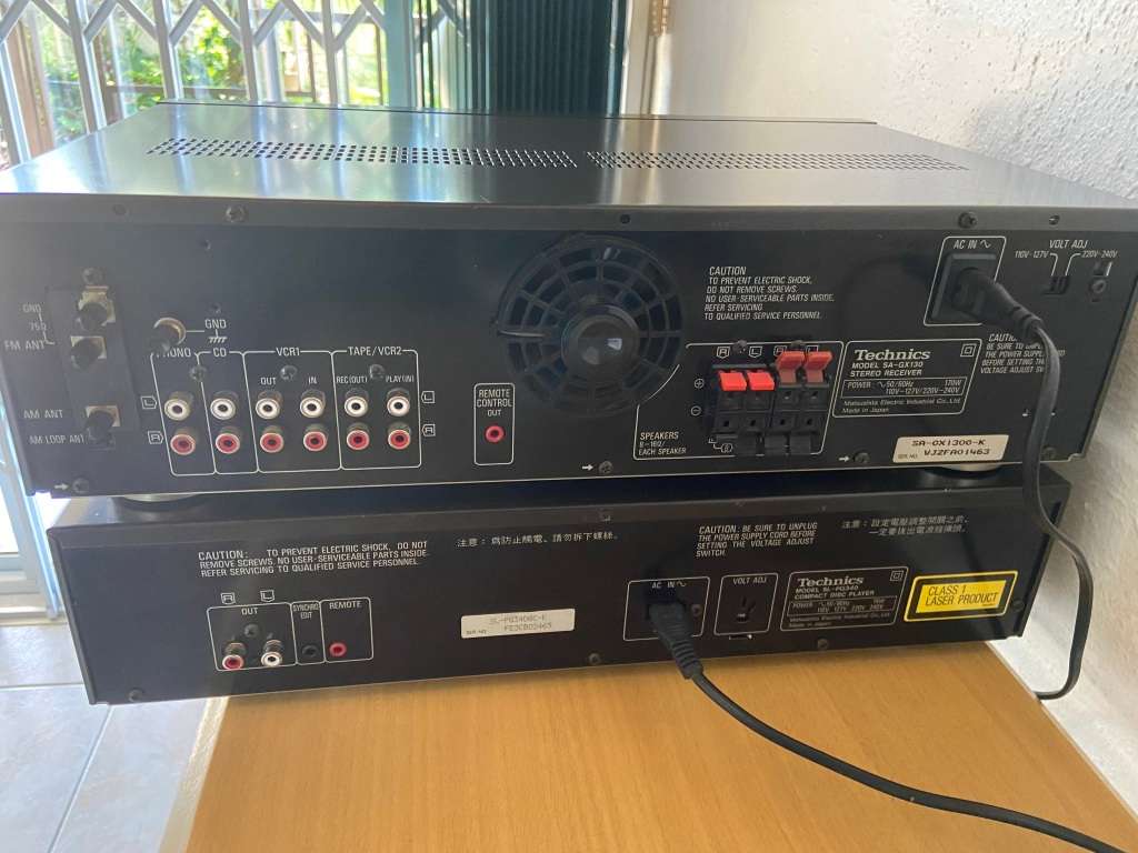 Technics Amplifier with Built in tuner + Technics CD Player !!!! BARGAIN !!!!! FREE SHIPPING !!!!